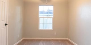 512 Vernon Street Gallery 17