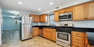 3 Bed 1.5 Bath Twin in West Chester Borough! Gallery 7