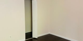 3 bedrooms /2 bath Condo Available Now Gallery 22