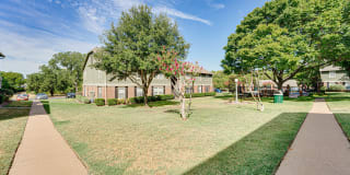 Arbors of Cleburne Gallery 24