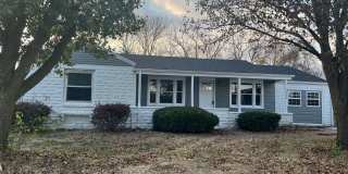 4 Bedroom, 2 Bath Home Near West Bypass! 4 Bedroom, 2 Bath Home Near West Bypass! Gallery 1