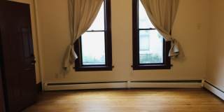 1908 Jackson St NE - 1 Gallery 21