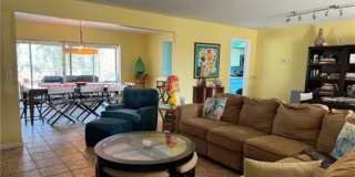 313 SE 16th Place Gallery 2