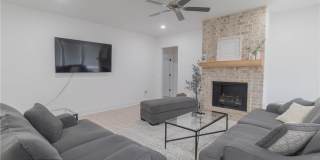 112 S Broyles Avenue Gallery 4