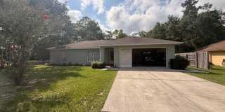 Beautiful Riverfront Community Home – Sateke Village (Rainbow River Access) Gallery 1