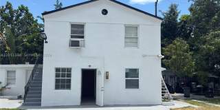921 N 17th Ct 921 N 17th Ct Gallery 1