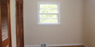 936 N MAIN Street Gallery 8