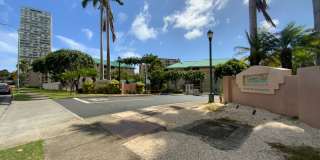 COUNTRY CLUB VILLAGE WITH 2 ASSIGNED PARKING Gallery 1