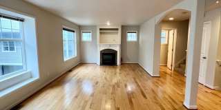 Capitol Hill/Madison Valley Townhouse Gallery 7