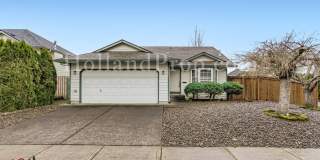 Lovely 3-Bedroom Hillsboro Home with A/C! Gallery 1