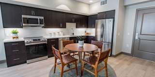 Bayswater Gallery 12