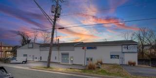 1923 OLD EASTERN AVE Gallery 30