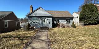 St Louis Park Single Family Home, 2 Car Garage, Fenced Yard, Gas Fireplace, Dishwasher Gallery 1