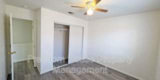 670 Bourbon Street - 2 Gallery 24