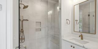 End-Unit Townhome with Private Rooftop Terrace in Myers Park!! Gallery 42