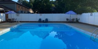 Colonial House Gallery 9