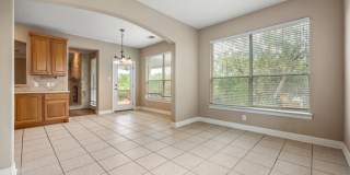 Spacious 2 Story 5 Bedroom , 4 full bathrooms located in Stone Oak! Spacious 2 Story 5 Bedroom , 4 full bathrooms located in Stone Oak! Gallery 10