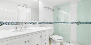 1420 Brickell Bay Dr Gallery 32