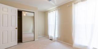 21773 BALDWIN Square Gallery 17