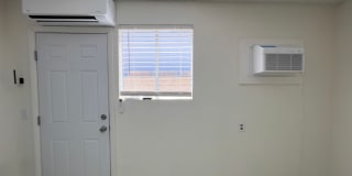 1 bed and 1 bath located in Henderson! Gallery 14
