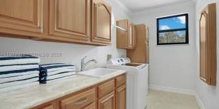 168 Fiesta Way Gallery 32