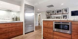 17352 W Sunset Blvd unit: 301 Gallery 4