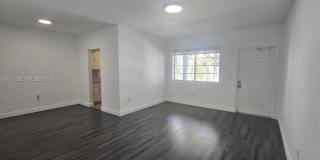 8430 Harding Ave Gallery 14