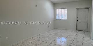 2931 SE 12 RD 2931 SE 12 RD Gallery 1