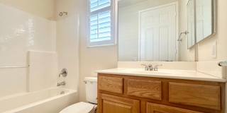 AVAILABLE NOW!! 2 Bedroom 2 Bathroom Home in 55+ Community in BEAUMONT! Gallery 11