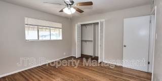 6565 S. Land Park Drive Gallery 41