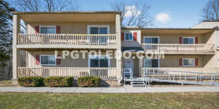 3348 Arlington Ave Gallery 3