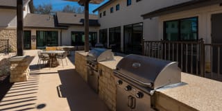 Ironridge at Hill Country Village Gallery 30