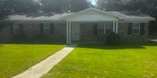3/1.5 Chickasaw Brick Home Gallery 1
