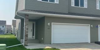 3 Bed 3 Bath Twin Home Gallery 1