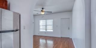 205 N Federal Highway Gallery 7
