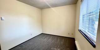 Upper-Floor Unit in Fourplex near Tacoma Mall Upper-Floor Unit in Fourplex near Tacoma Mall Gallery 22