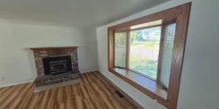 Refurbished home with Basement and large yard Gallery 13