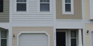 Stylish Townhome in Steele Creek Location Gallery 1