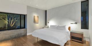 Rates Vary: $24,995 - $44,995 Gallery 23
