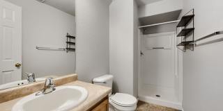 330 Graceland Grove Gallery 13