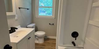 3 bedroom, 1 bath house for rent right by Kittrell Elementary School! Gallery 10