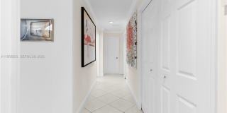 5253 NW 94th Doral Pl Gallery 22