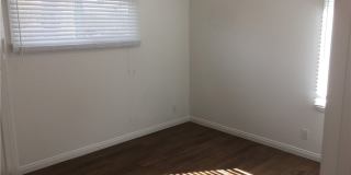 2408 Carlton Gallery 15