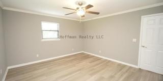 6005 Christy Lane Gallery 11
