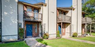 TOWNHOMES AT RIVER CROSSING - 2BD/2.5.BA - NEAR DOWNTOWN - W/D TOWNHOMES AT RIVER CROSSING - 2BD/2.5.BA - NEAR DOWNTOWN - W/D Gallery 1