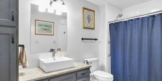 1 Lyndhurst Village Court Gallery 10