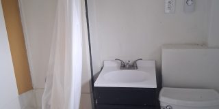 223 Edgington Ln Gallery 10