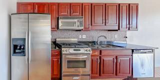 Luxury and Convenience in Royal Oak Gallery 5