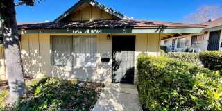 Cute 1 Bedroom 1 Bath Townhome for Rent Gallery 1