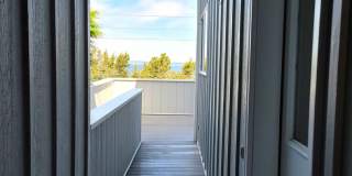 Bayview Condo 2 Bedrooms with Gas Fireplace  - S State St Gallery 6